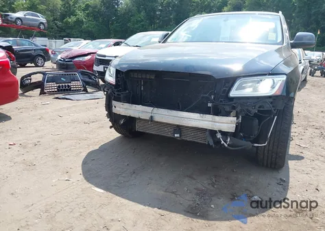 2014 Audi Q5 2.0T Premium z USA, uszkodzony, nr VIN WA1LFAFP8EA052980